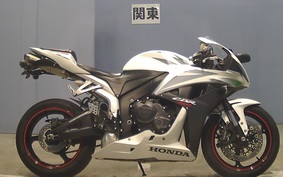 HONDA CBR600RR GEN 3 2007 PC40