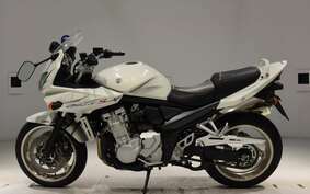 SUZUKI BANDIT 1250 SA 2009 GW72A