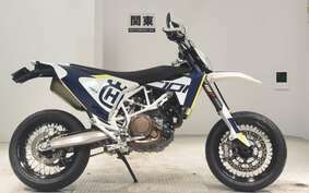 HUSQVARNA 701SM 2016 UST4