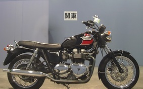 TRIUMPH BONNEVILLE T100 2006 J9052G