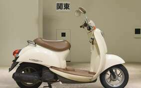 HONDA CREA SCOOPY I AF55