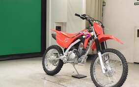 HONDA CRF125F JE03