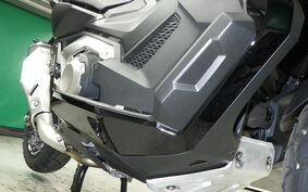 HONDA X-ADV 750 2023 RH10