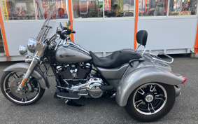 HARLEY  HARLEY FLRT 2017 MCC