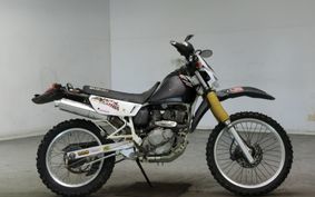 SUZUKI DJEBEL 200 (DR200SE) SH42A