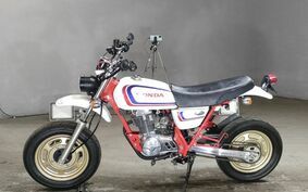 HONDA APE 100 HC07