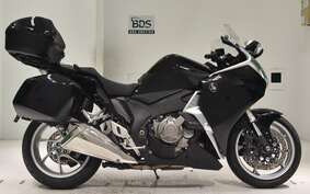 HONDA VFR1200F DCT 2013 SC63