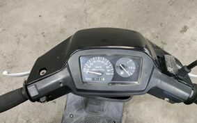 SUZUKI ADDRESS V100 CE11A