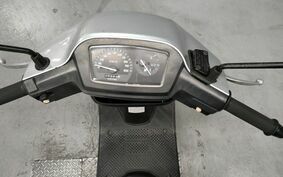 SUZUKI ADDRESS V100 CE13A