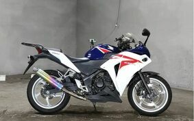 HONDA CBR250R MC41