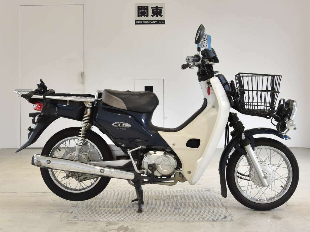 Honda super cub aa04