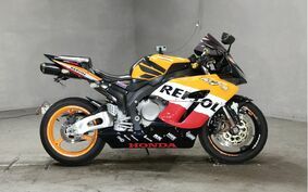 HONDA CBR1000RR 2004 SC57