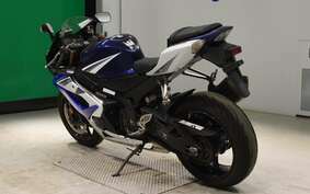 SUZUKI GSX-R1000 2005 B6121