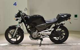 SUZUKI GOOSE 250 NJ46A