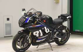 SUZUKI GSX-R750 2013 C4111