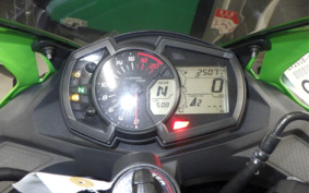 KAWASAKI ZX-25R ZX250E