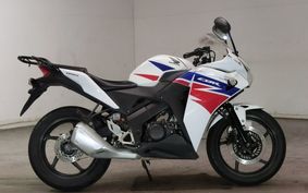 HONDA CBR125R JC50