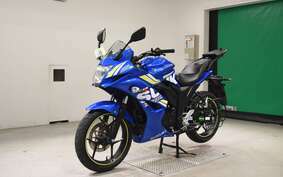 SUZUKI GIXXER 150 SF