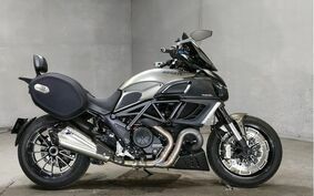 DUCATI DIAVEL STRADA 2014 G102J