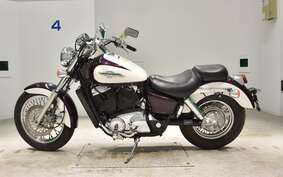 HONDA SHADOW 1100 1996 SC32