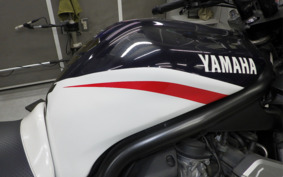 YAMAHA FZS1000 FAZER 2004