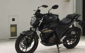 SUZUKI GIXXER 250