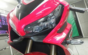 HONDA CBR650R 2023 RH03