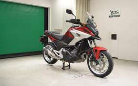 HONDA NC750X D Limited 2016 RC90