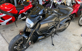 DUCATI DIAVEL 2014