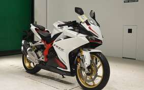 HONDA CBR250RR A MC51