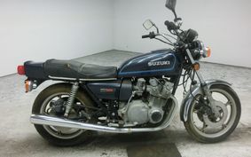 SUZUKI GS750 GS750