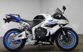 HONDA CBR600RR 2009 PC40