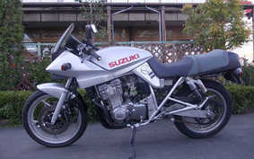 SUZUKI GSX400S KATANA 1995 GK77A