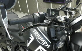 TRIUMPH TRIDENT 660 2022 GL10U3