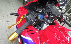 HONDA CBR250RR A MC51