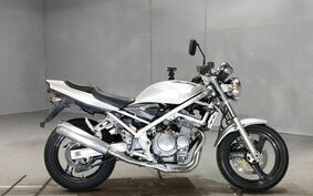 SUZUKI BANDIT 250 GJ77A