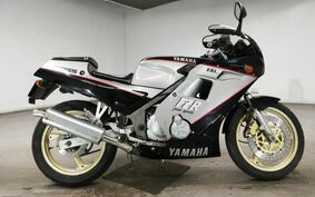 YAMAHA FZR250 2KR