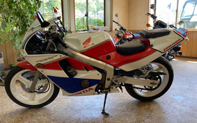 HONDA CBR250R MC19