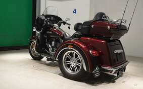 HARLEY FLHTCUTG TRIKE 2014 MAL