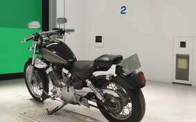 YAMAHA VIRAGO 250 3DM