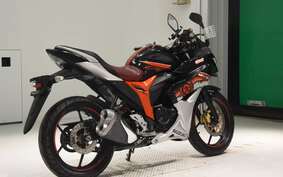 SUZUKI GIXXER 150 SF