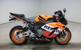 HONDA CBR1000RR 2005 SC57