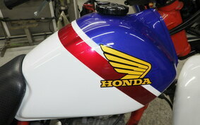 HONDA FTR223 MC34