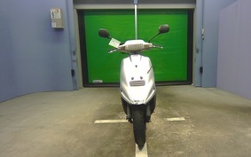 SUZUKI ADDRESS V100 CE11A