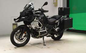 BMW R1250GS ADVENTURE 2021 0M11