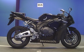 HONDA CBR1000RR 2006 SC57