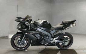 YAMAHA YZF-R1 2005 RN13