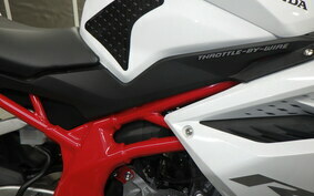 HONDA CBR250RR A MC51