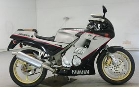 YAMAHA FZR250 2KR