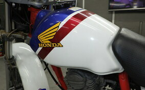 HONDA FTR223 MC34